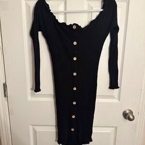 FashionNova off the shoulder dress ￼